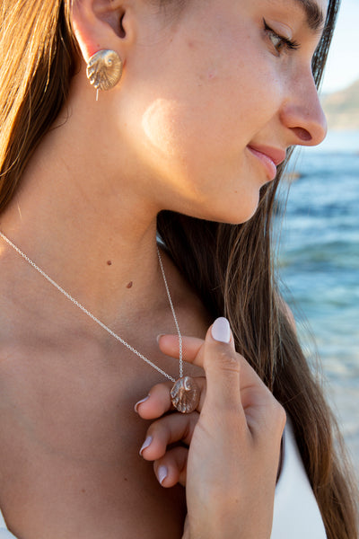 Perlemoen Disc pendant